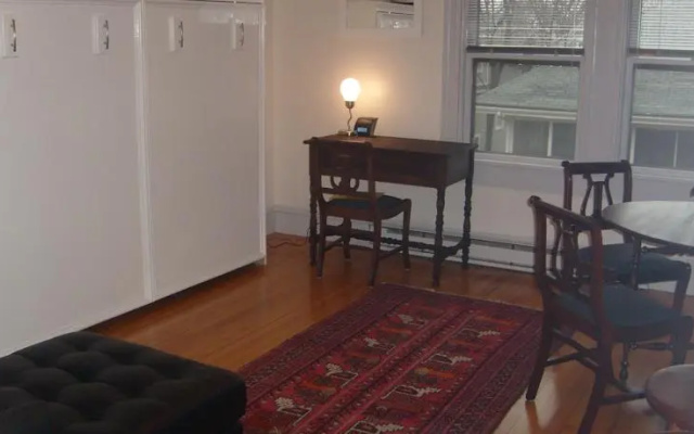 photo 3 of Royal Street Studio