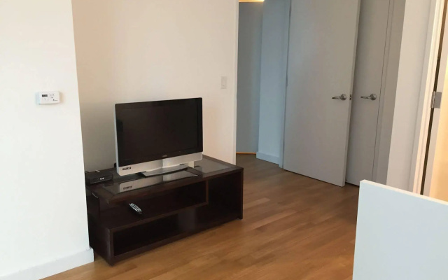 photo 3 of Royal Suites at Exchange Place