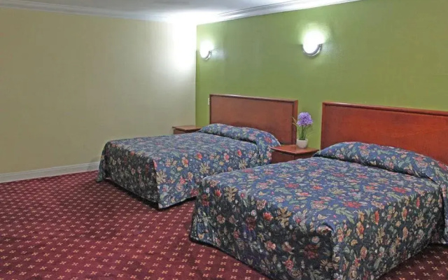 photo 2 of Royla Motel