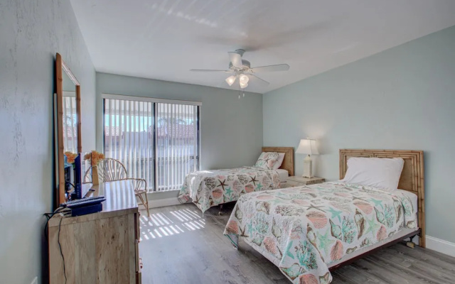 photo 5 of Runaway Bay Condominiums by Anna Maria Island Beach Rentals