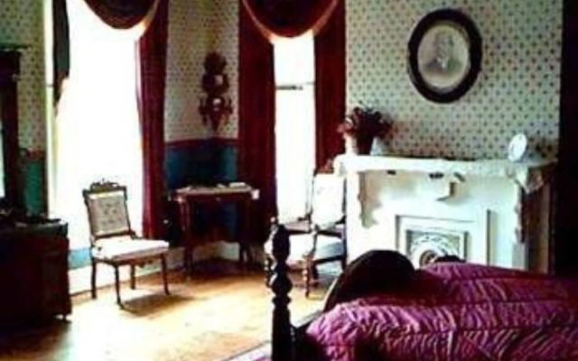 photo 3 of Russell-Cooper House