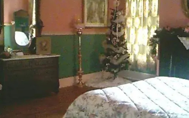 photo 5 of Russell-Cooper House