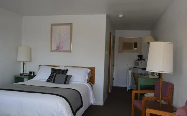 photo 2 of Sage Motel