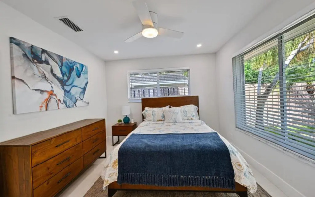 photo 5 of Sail Away Beach Cottage Sleeps 10 Heated Pool