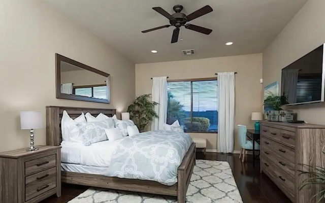 photo 4 of Sail Away By Signature Vacation Rentals