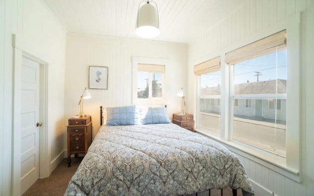 photo 3 of Salt House - 2 Br Home