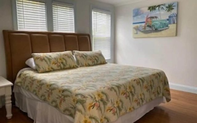 photo 3 of SaltWater Inn