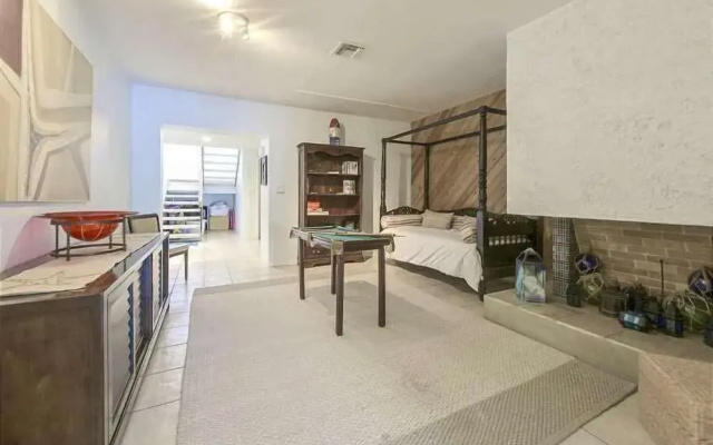 photo 2 of Salty Bungalow Azul