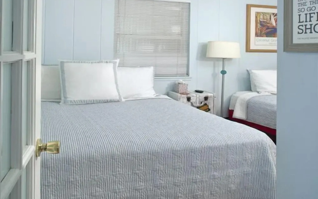photo 3 of Salty Bungalow Tortuga