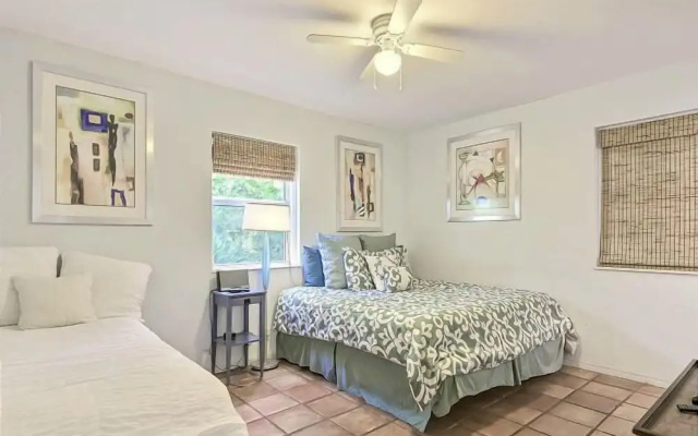 photo 4 of Salty Bungalow Tortuga