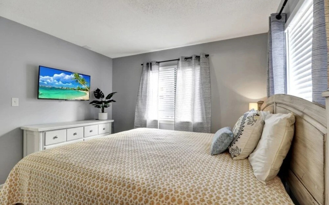photo 2 of Salty Mermaid 2 Bedroom Condo by RedAwning