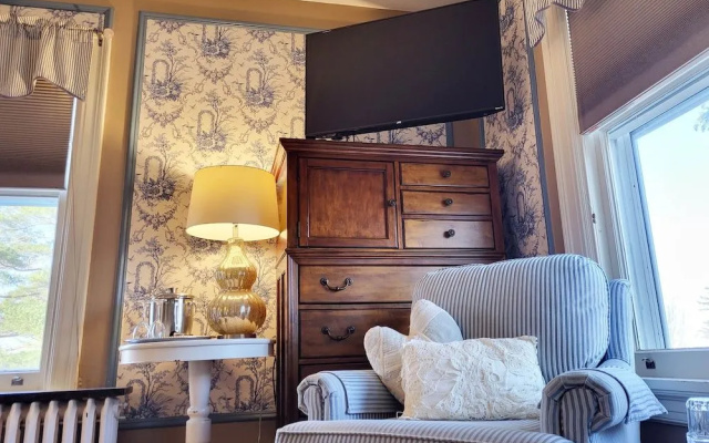 photo 4 of Historic Salyards Mansion by Heirloom Boutique Collection
