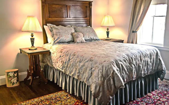 photo 3 of The Samuel Sewall Inn