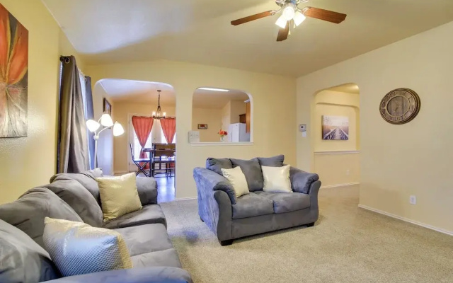 photo 2 of San Antonio Abode w/ Yard < 4 Mi to Lackland