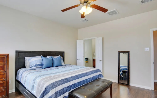 photo 5 of 4 Mi to TPC San Antonio: Cozy Getaway w/ Deck!