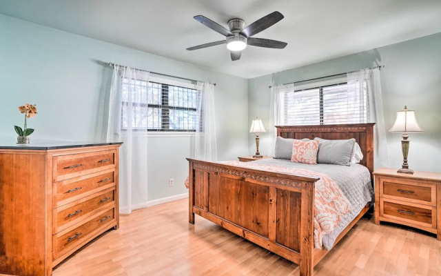 photo 5 of Lovely San Antonio Home ~ 13 Mi to Downtown!