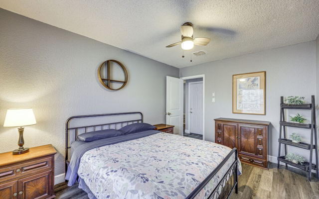 photo 4 of San Antonio Retreat w/ Fenced Pool, Near Seaworld