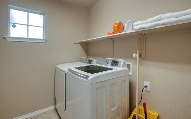 photo 5 of San Antonio Vacation Rental w/ Patio Near Seaworld