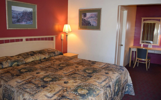 photo 5 of San Carlos Inn