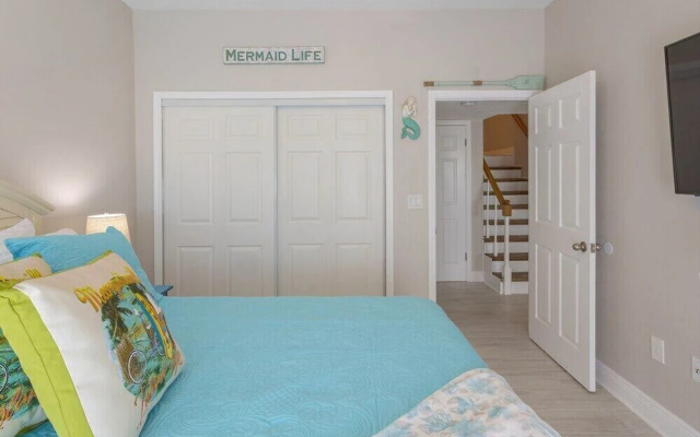 photo 3 of San Remo Beach Front Condo Star5Vaca