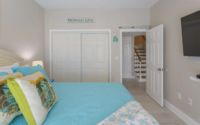photo 3 of San Remo Beach Front Condo Star5vacations