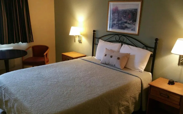 photo 5 of Sand Pebble Motor Lodge