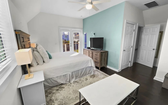 photo 3 of Sand Piper 1 Bedroom Home by RedAwning
