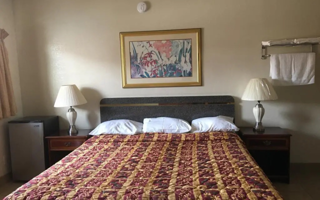 photo 3 of SandPiper Motel