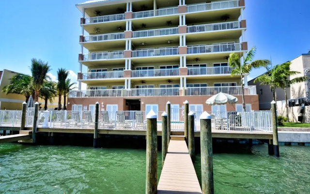 photo 3 of Sandpiper'S Cove 203 Luxury Waterfront 3 Bedroom 2 Bath Condo 23130