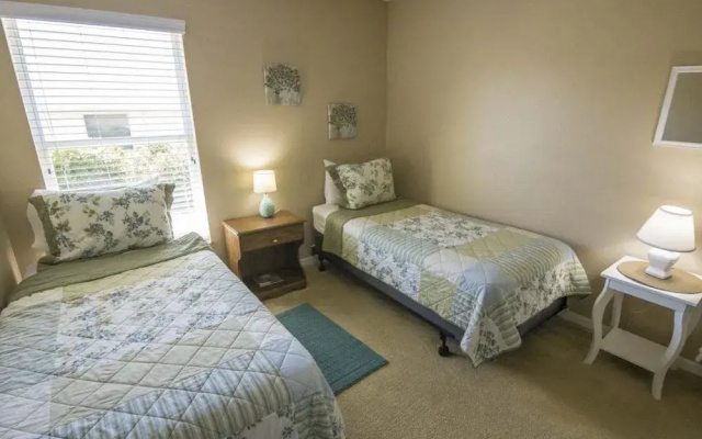 photo 3 of Sandra's Southern Dunes Vacation Home 4 Bedroom Home by Redawning