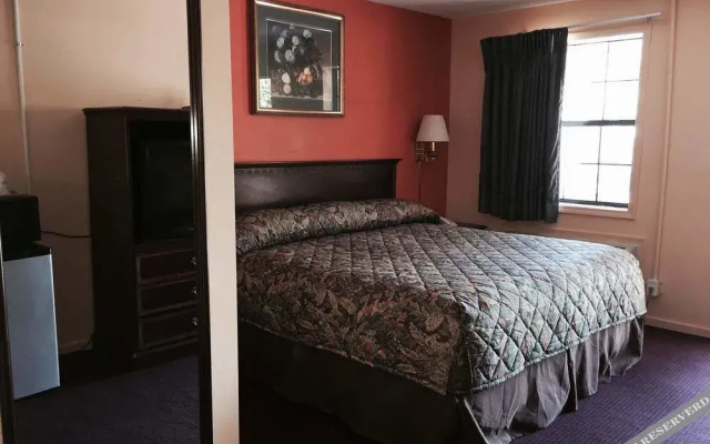 photo 2 of Sands Motel