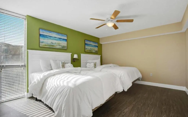 photo 4 of Sands Ocean Club Resort