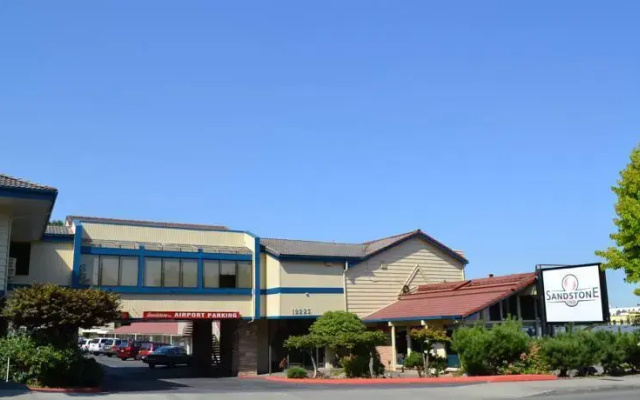 photo 4 of Sandstone Inn