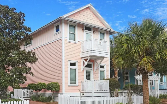 photo 2 of Sandy Joy - 1013496 - 3 Br cottage by RedAwning