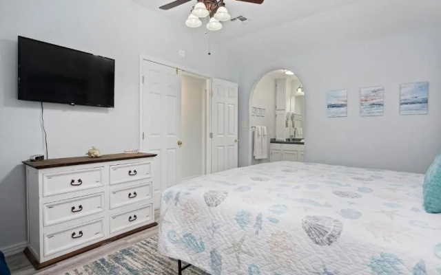 photo 2 of Sandy Pants Beach House by Miss Kitty’s