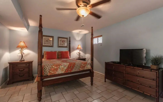 photo 3 of Sandy's Beach House by ZIA VR