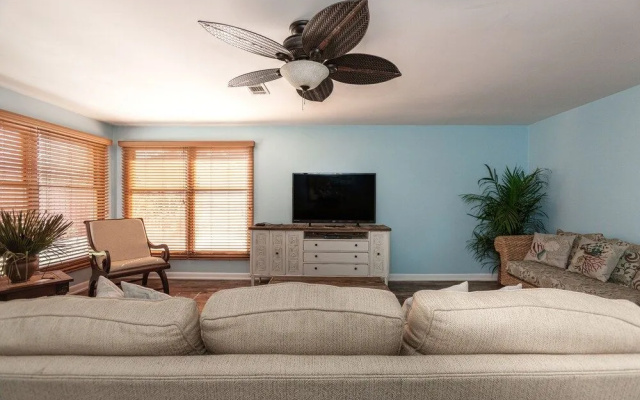 photo 4 of Sandy's Beach House by ZIA VR