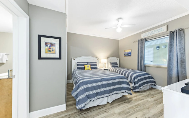 photo 3 of Sanibel Condos