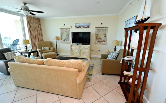 photo 5 of Sanibel 505 by RedAwning