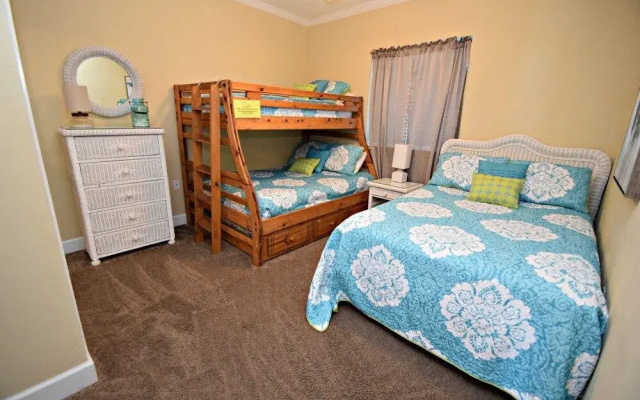 photo 3 of Sanibel 705 by RedAwning