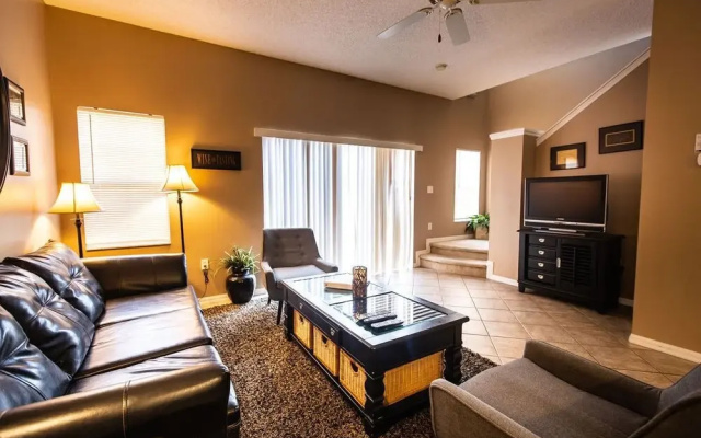photo 4 of Cozy - Adorable 3 Bed 2.5 Bath Townhouse 1015