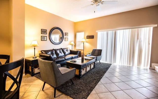 photo 5 of Cozy - Adorable 3 Bed 2.5 Bath Townhouse 1015