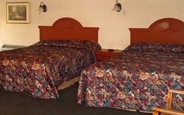 photo 4 of Santa Cruz Inn Riverside