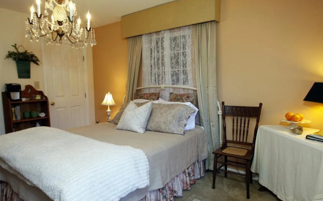photo 2 of Santa Nella House