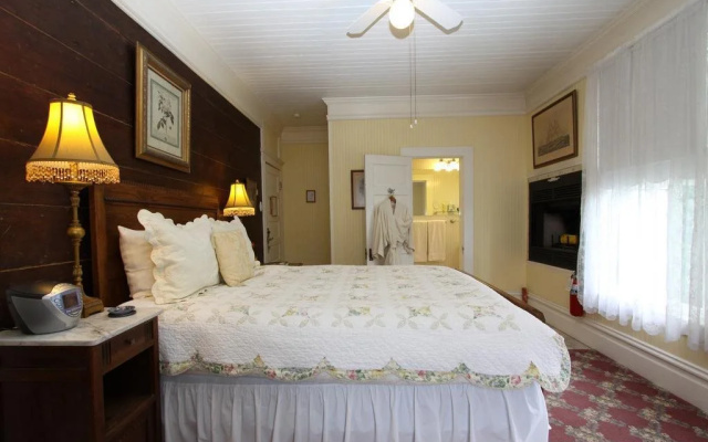photo 4 of Santa Nella House