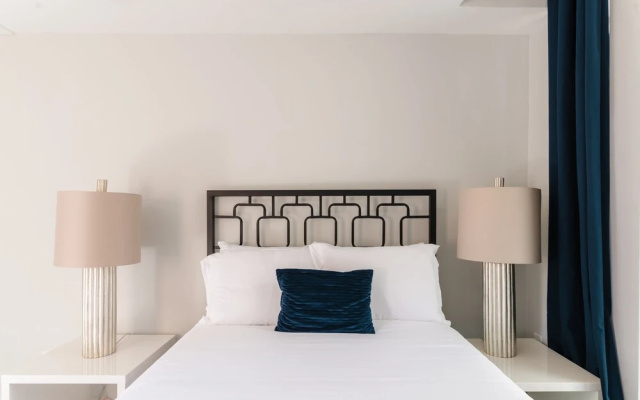 photo 5 of Sapphire By Avantstay Spacious Modern Getaway w/ Pool & Outdoor Grill