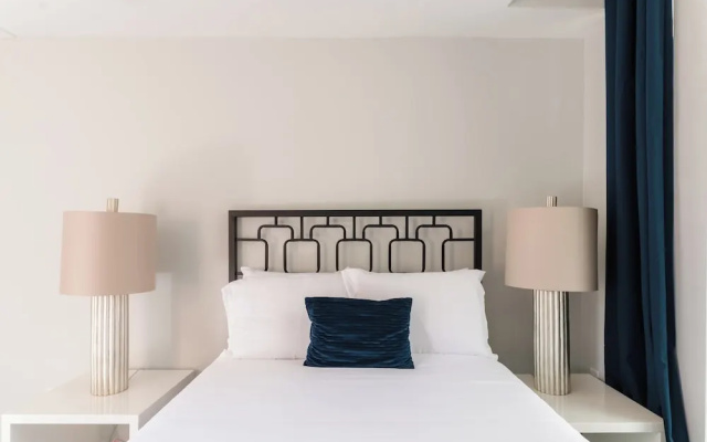 photo 5 of Sapphire By Avantstay Spacious Modern Getaway w/ Pool & Outdoor Grill