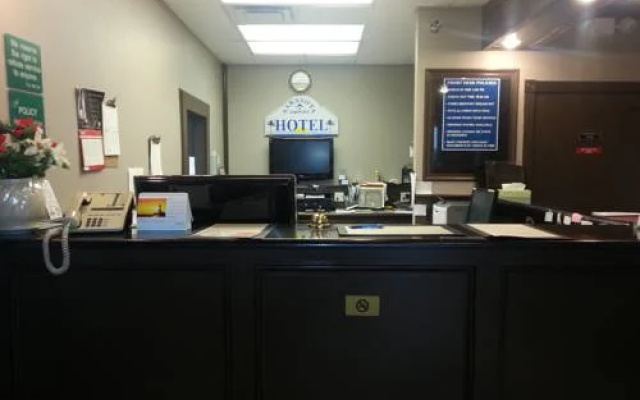 photo 3 of 萨拉索塔机场酒店(Sarasota Airport Hotel)