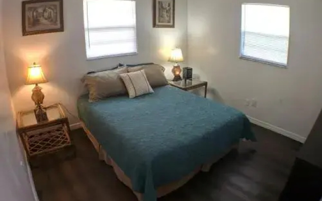 photo 3 of Sarasota Apartment in Downtown