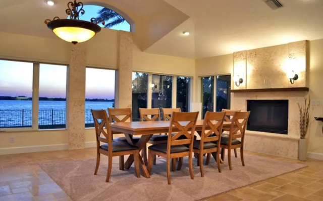 photo 5 of Sarasota - Dunmore 8730